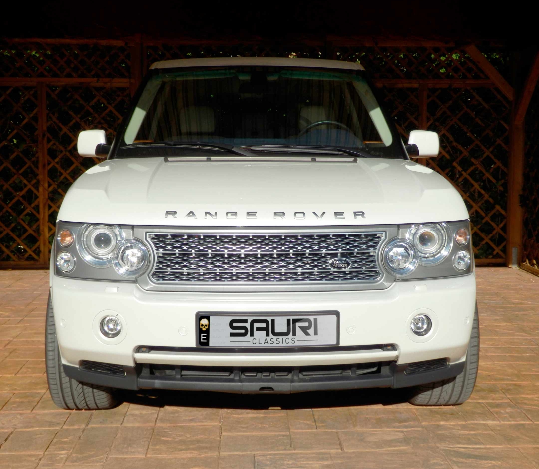 - Range Rover 4.4