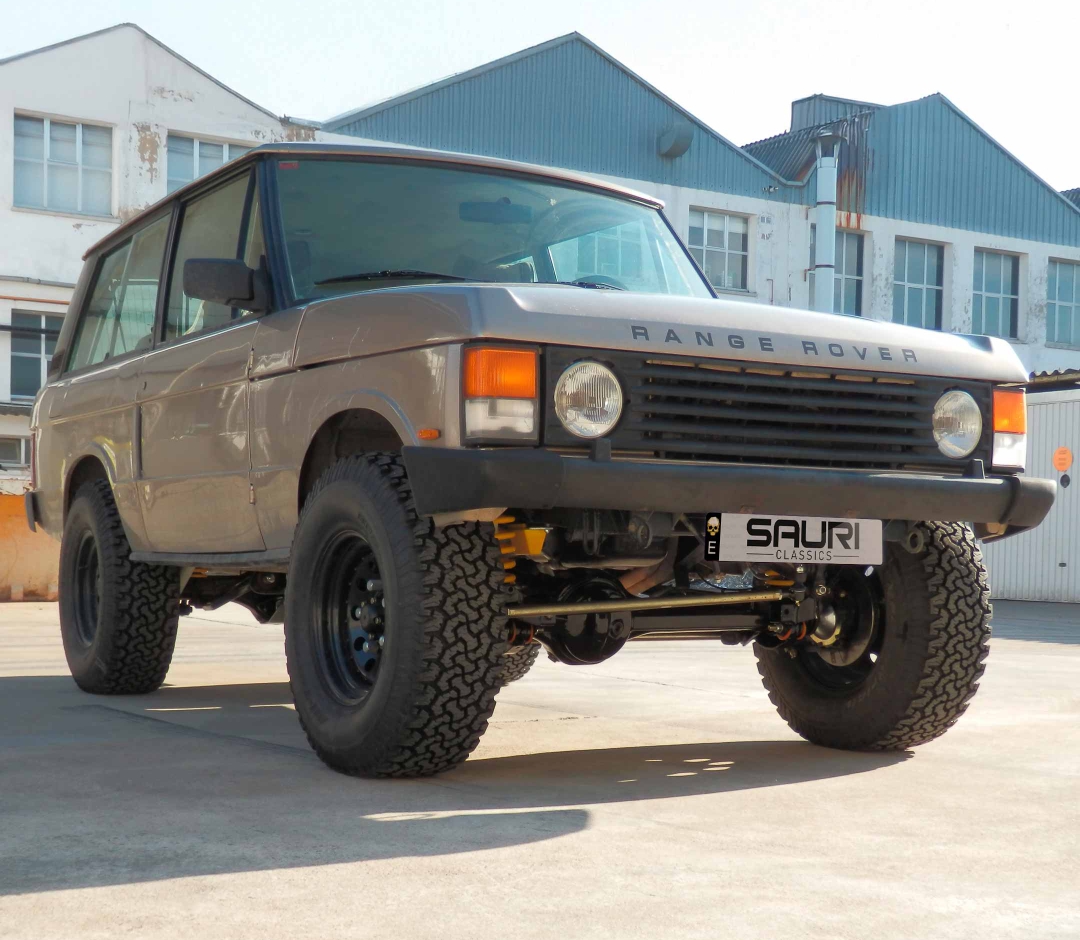 - Range Rover V8 3.2 1989