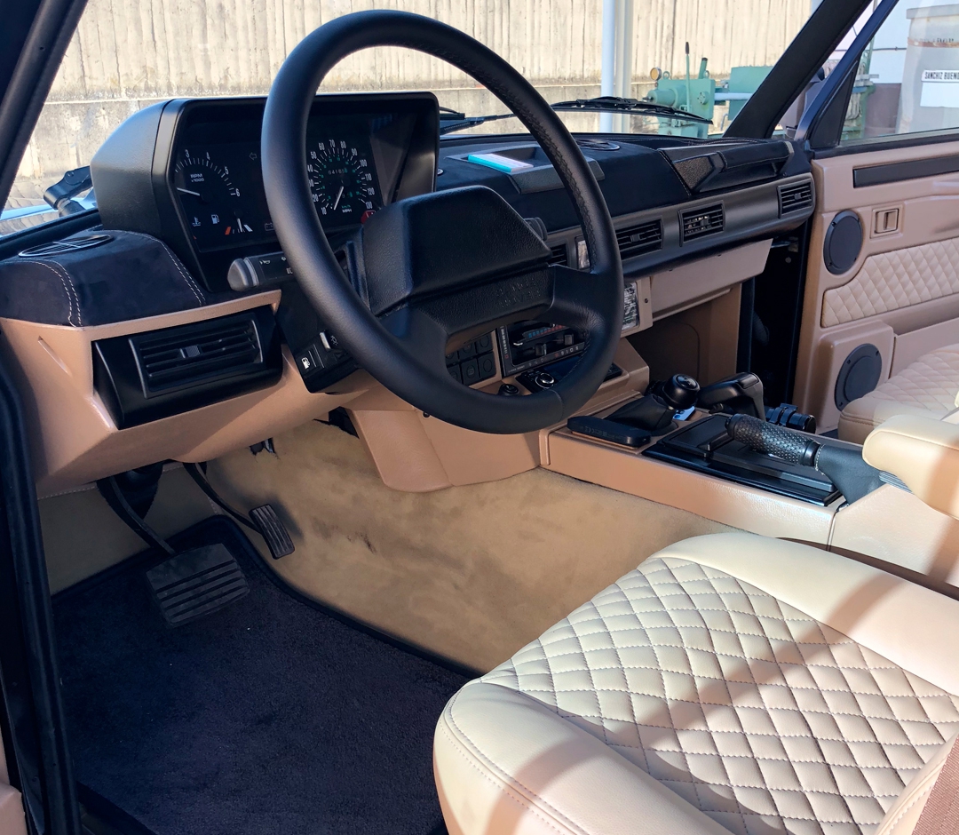 - Range Rover V8 3.9 1986