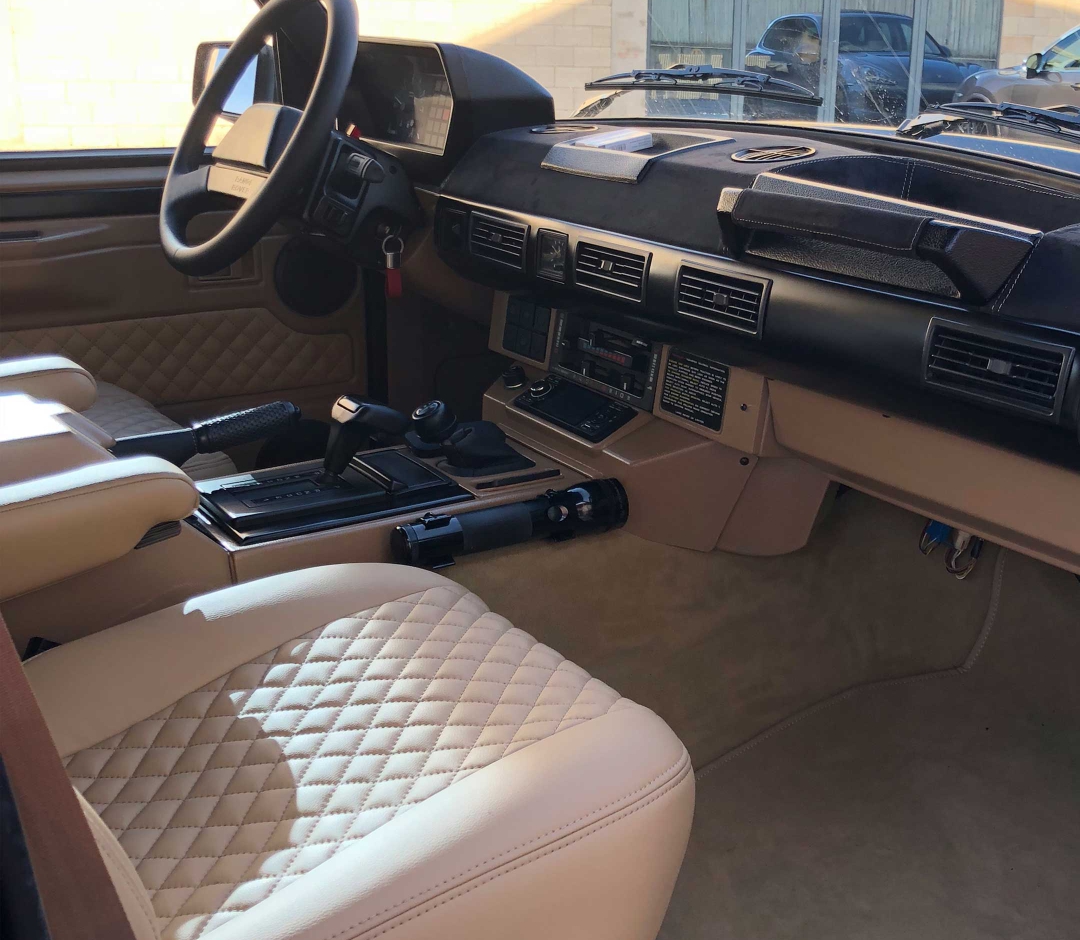 - 1986 Range Rover V8 3.9