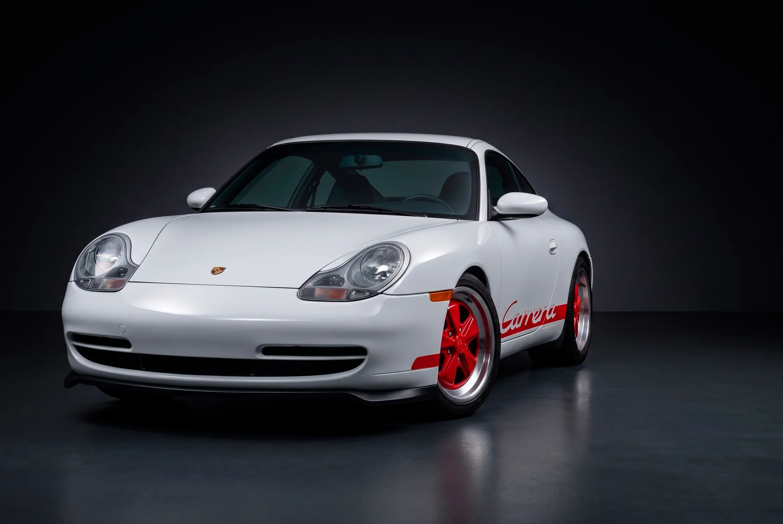 Porsche 911 Carrera 2 996 Look RS