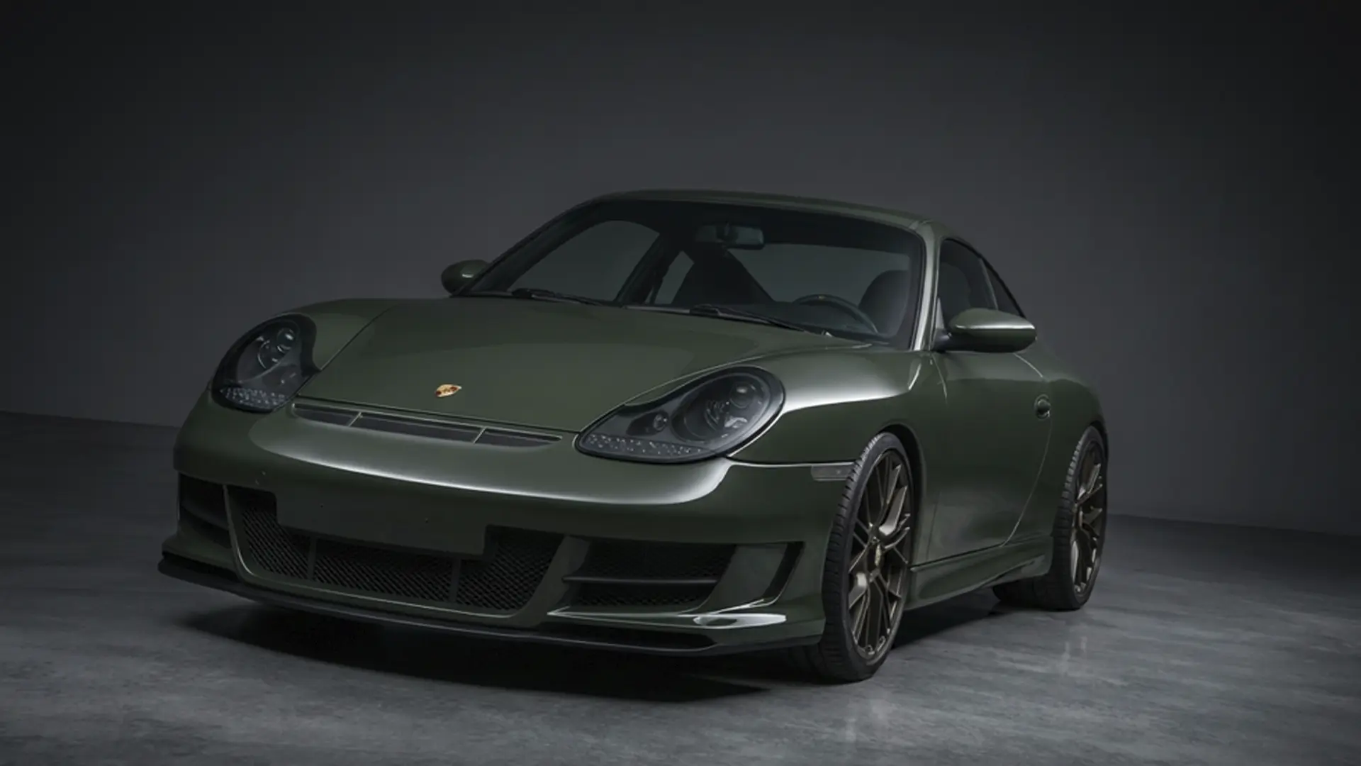 Porsche 911 Carrera 2 996 — Preparación CARGRAPHICS
